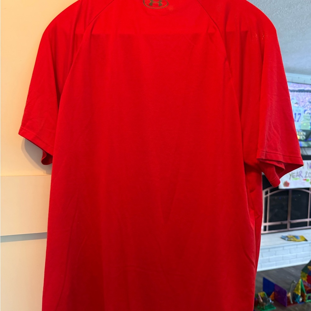 Under Armour Men's Bold Red Tee